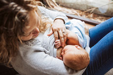 Wendy Stiles Newborn Photography Breastfeeding