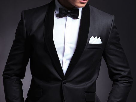Tuxedos vs. Suits: How to Know Which Is Right for your Wedding Day