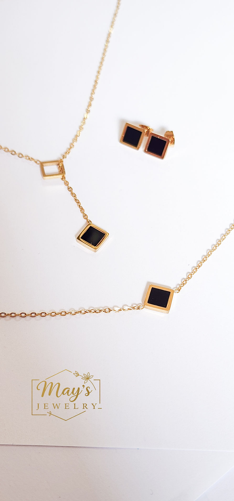 Ensemble Chic : Collier, Gourmette & Boucles d'Oreilles Carrés Noirs