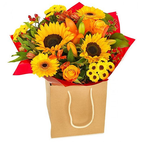 Summer sunflower bouquet delivered Liver