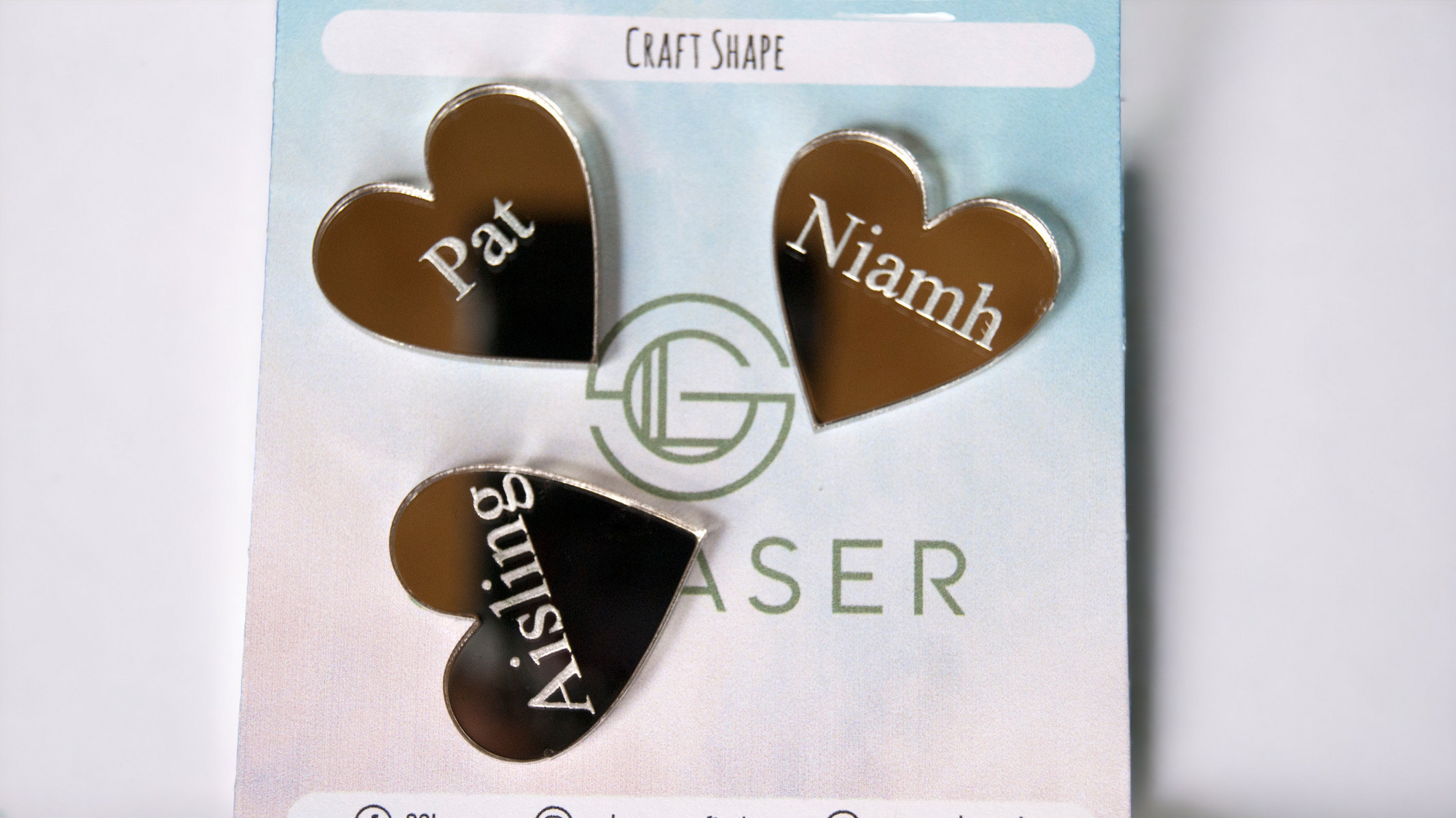 Egraved mirrored heart | Acrylic heart -L1022