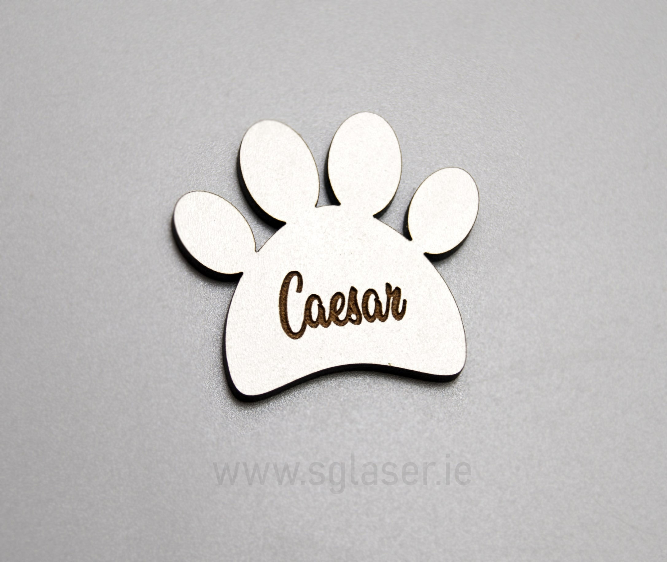 Personalised White Dog Paw | Dog Paw Name | White Craft Shape -L914 s