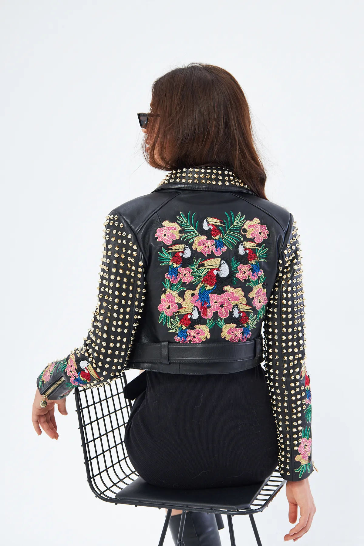 deri ceket ve elbise şık davet kombini