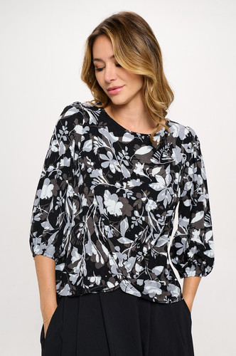 Floral Print 3/4 Sleeve Top with Front Twist | Reneecollection