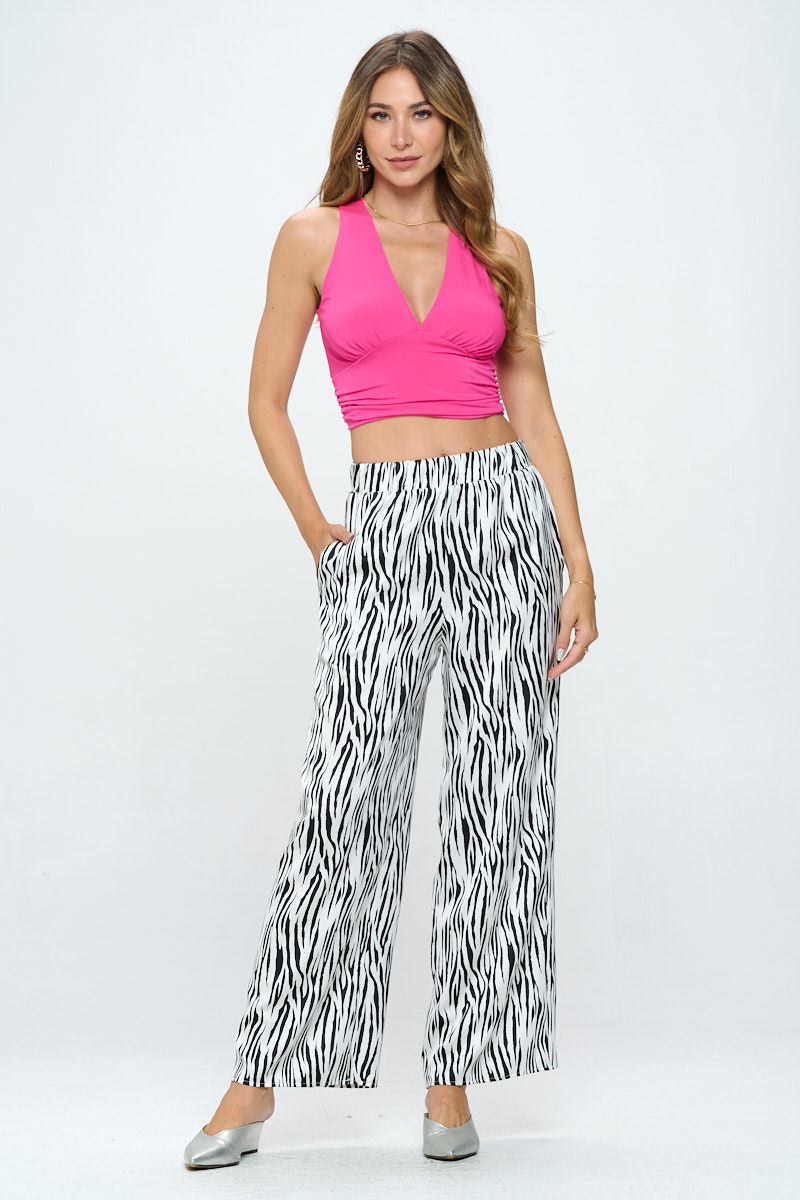 Thumbnail: Solid V neck Sleeveless Crop Top