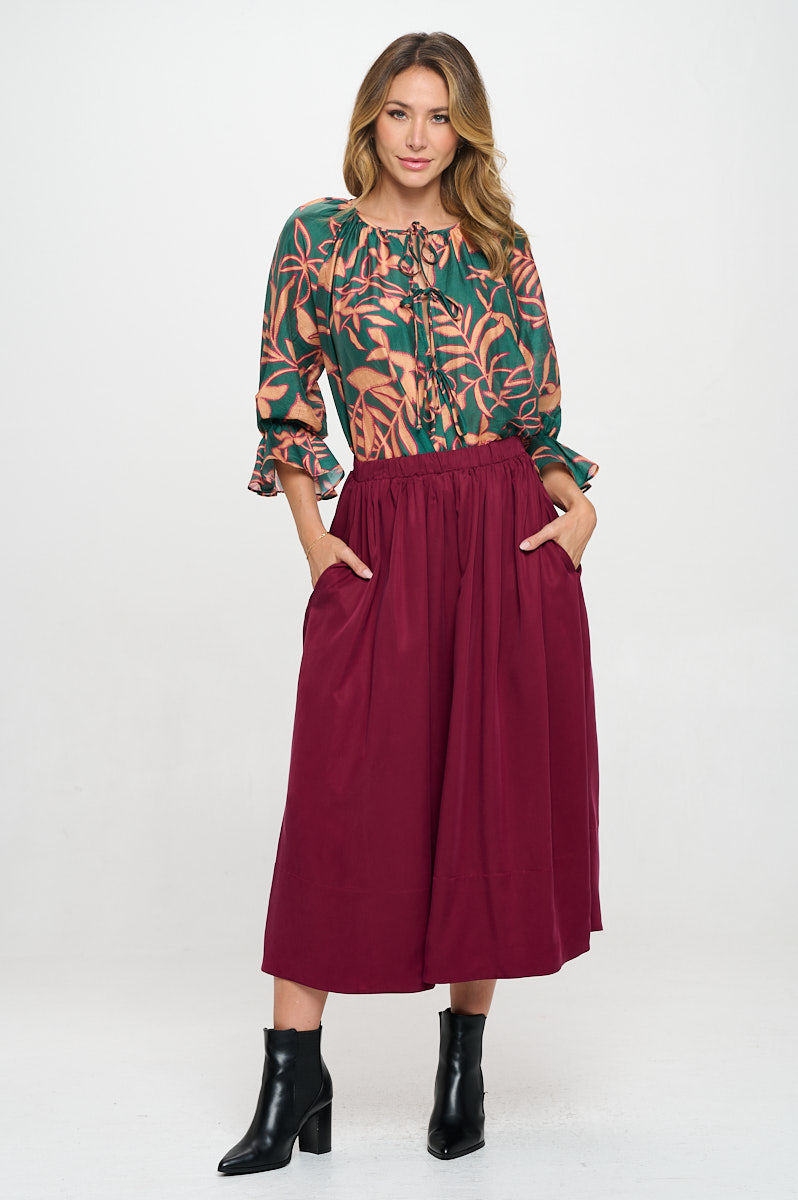Thumbnail: Solid Pleated Midi Skirt with Pockets