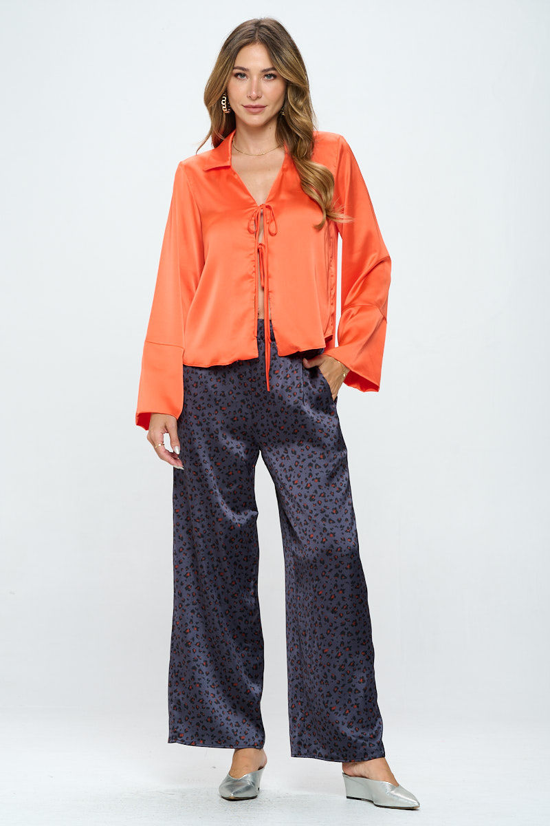 Thumbnail: Satin Animal Print Pants with Elastic Waist and Pockets