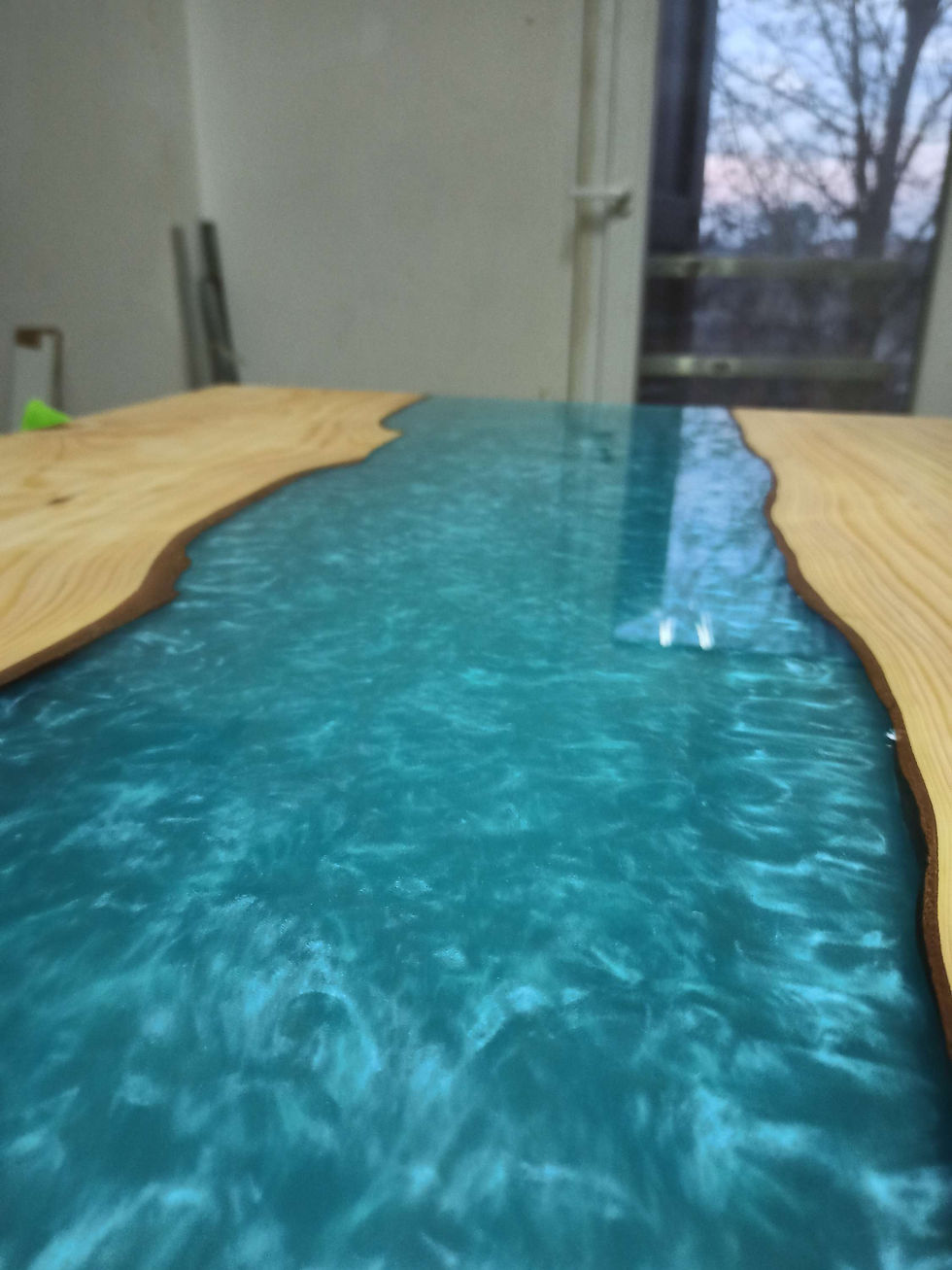 Coffetable in cedro del Libano 