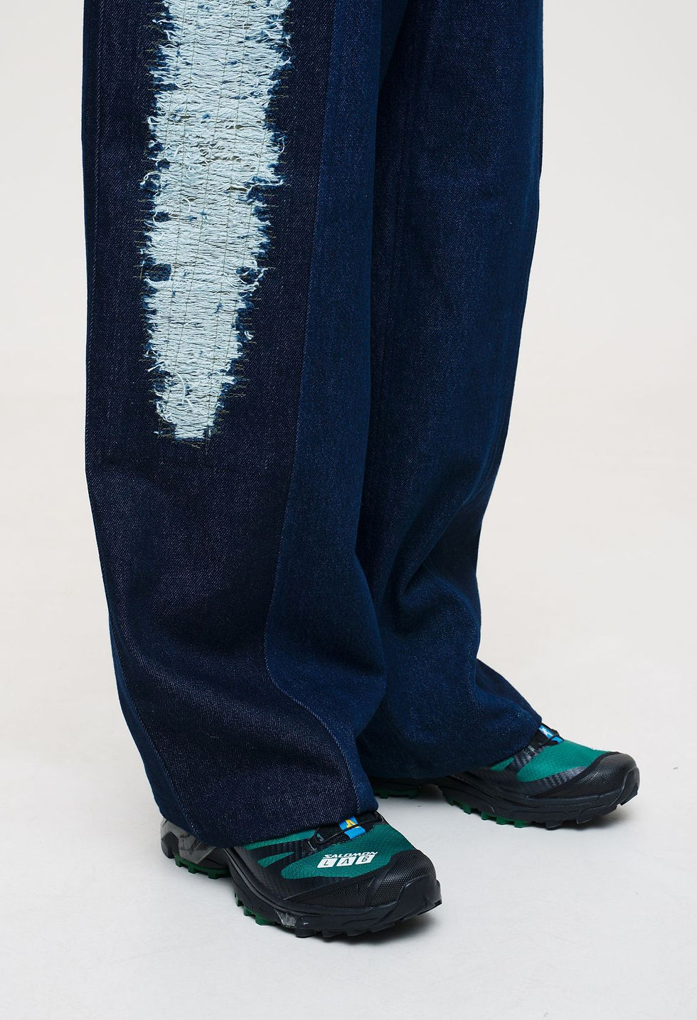 RAGGED PANTS
