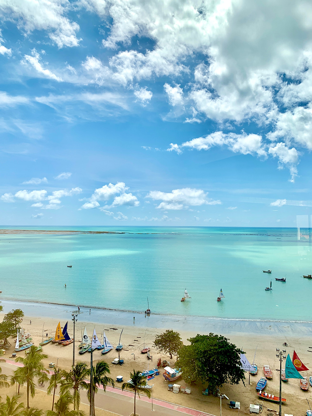 Vista dos hotels da rede Brisa em Maceió