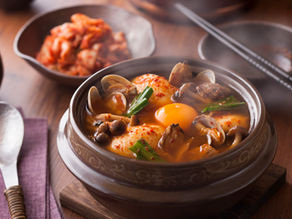 なぜ韓国料理は人気なのか？夏を乗り切る料理の秘密！