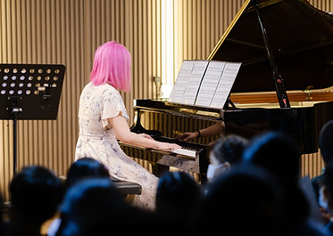 alpha studio nov2022 8194_.JPG