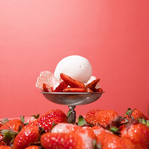 Strawberry Greek Yoghurt Ice Cream