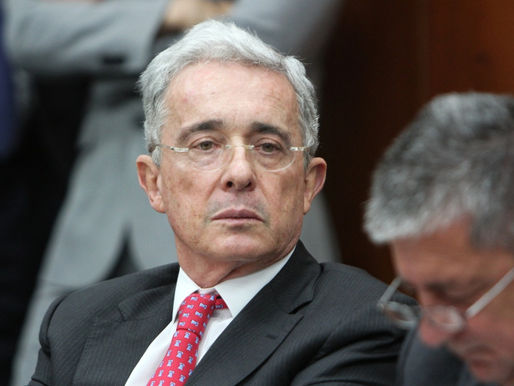 Corte Suprema de Colombia ordena la detención del expresidente Álvaro Uribe