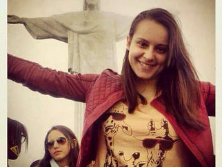 A fidelidade de Deus sempre me acompanhou, diz a estudante Lorena Araújo, que tirou nota máxima do E