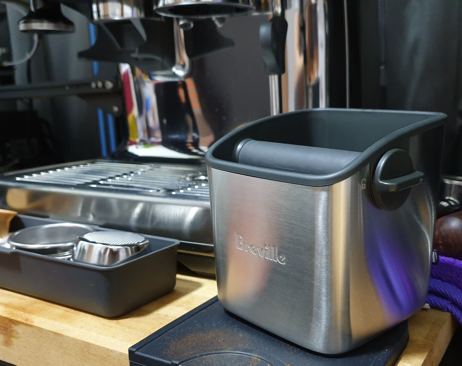 Breville The Knock Box Mini BES001BSS 