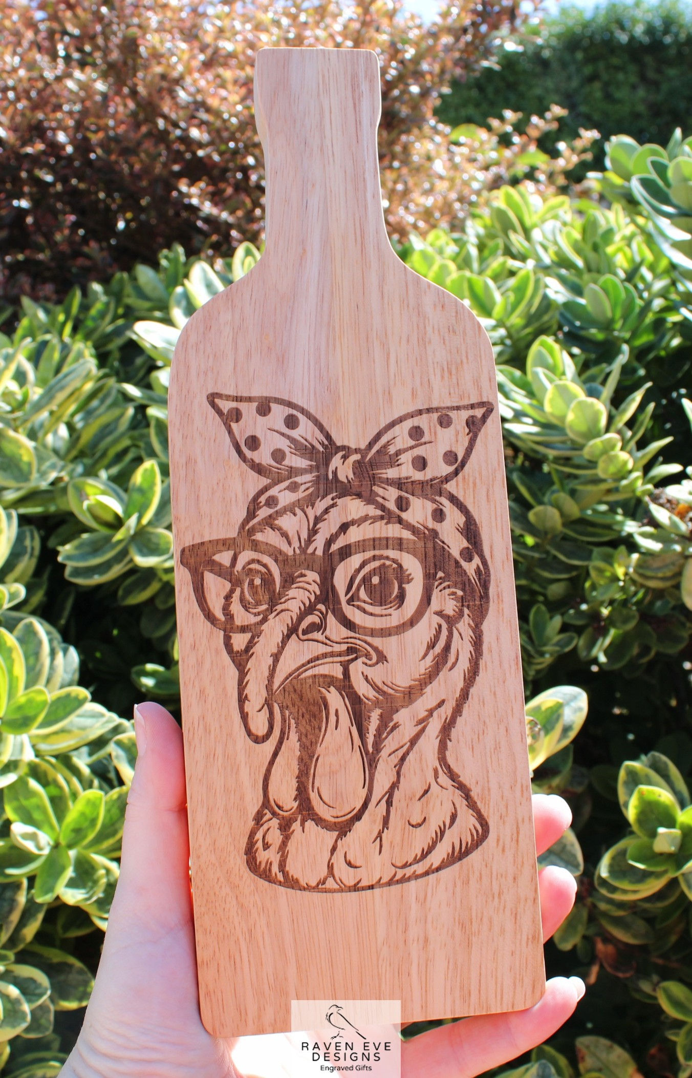 'Funny Turkey' Engraved Wooden Bottle Board