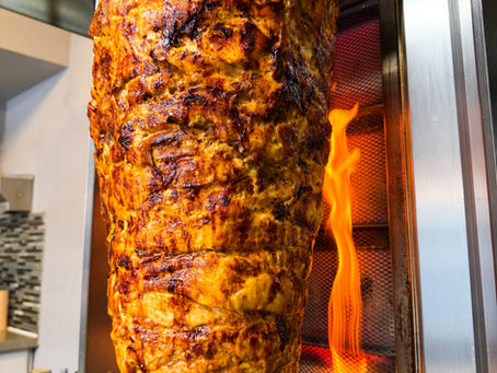 Best Shawarma in Etobicoke – Why Mooring Eats is a Local Favourite Halal Restaurant