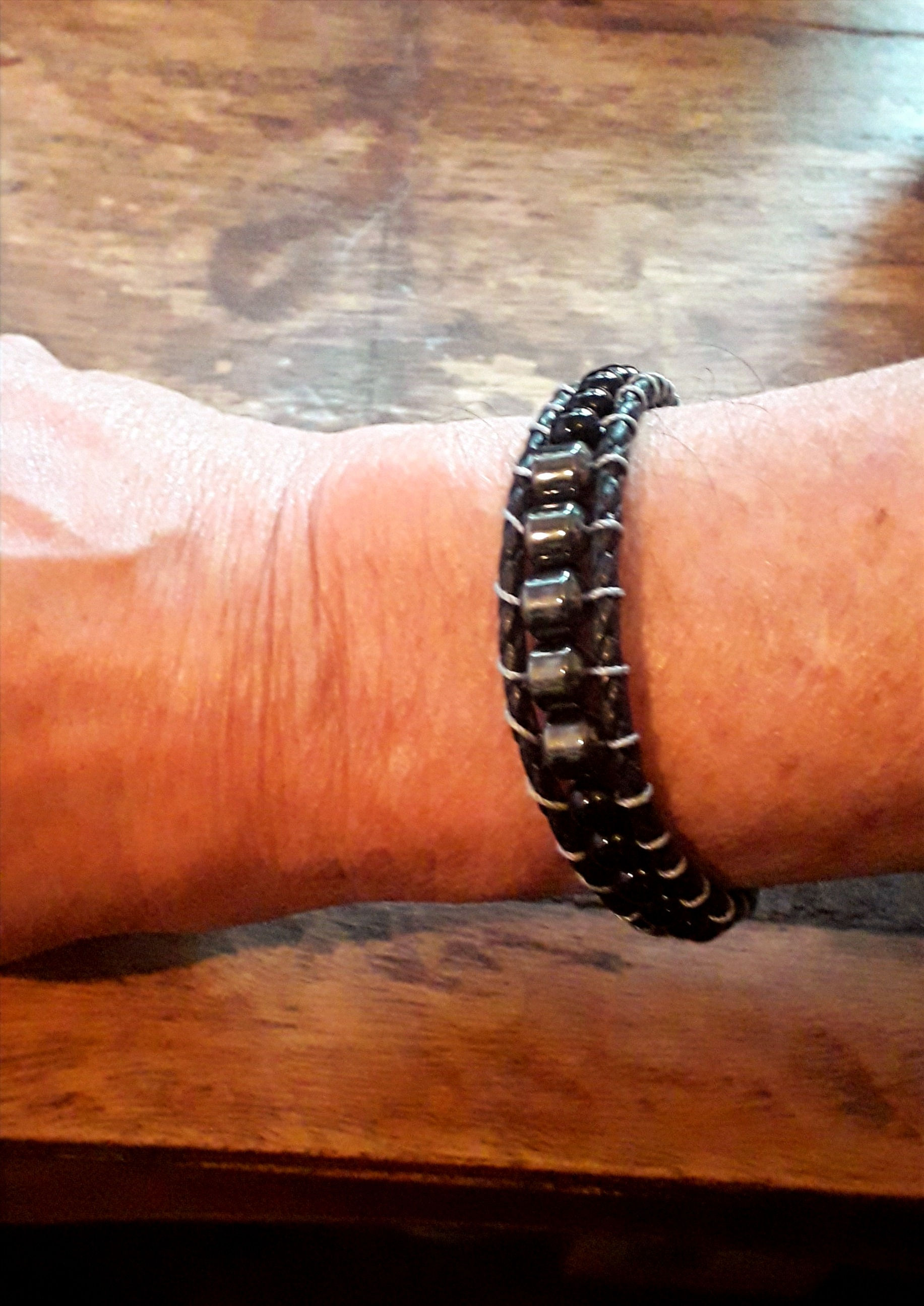 Vegan leather  bracelet hematite/onyx