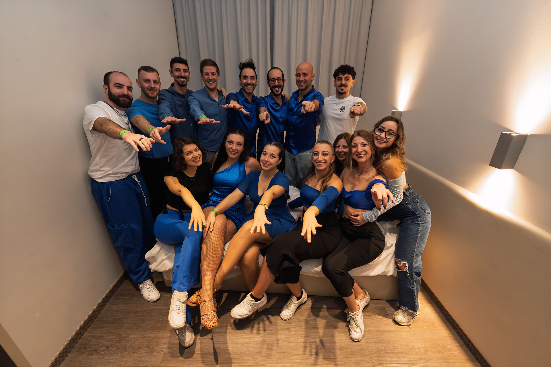 Pre-serata Xdance Milano Sensual Congress – foto di gruppo e botellón bachata