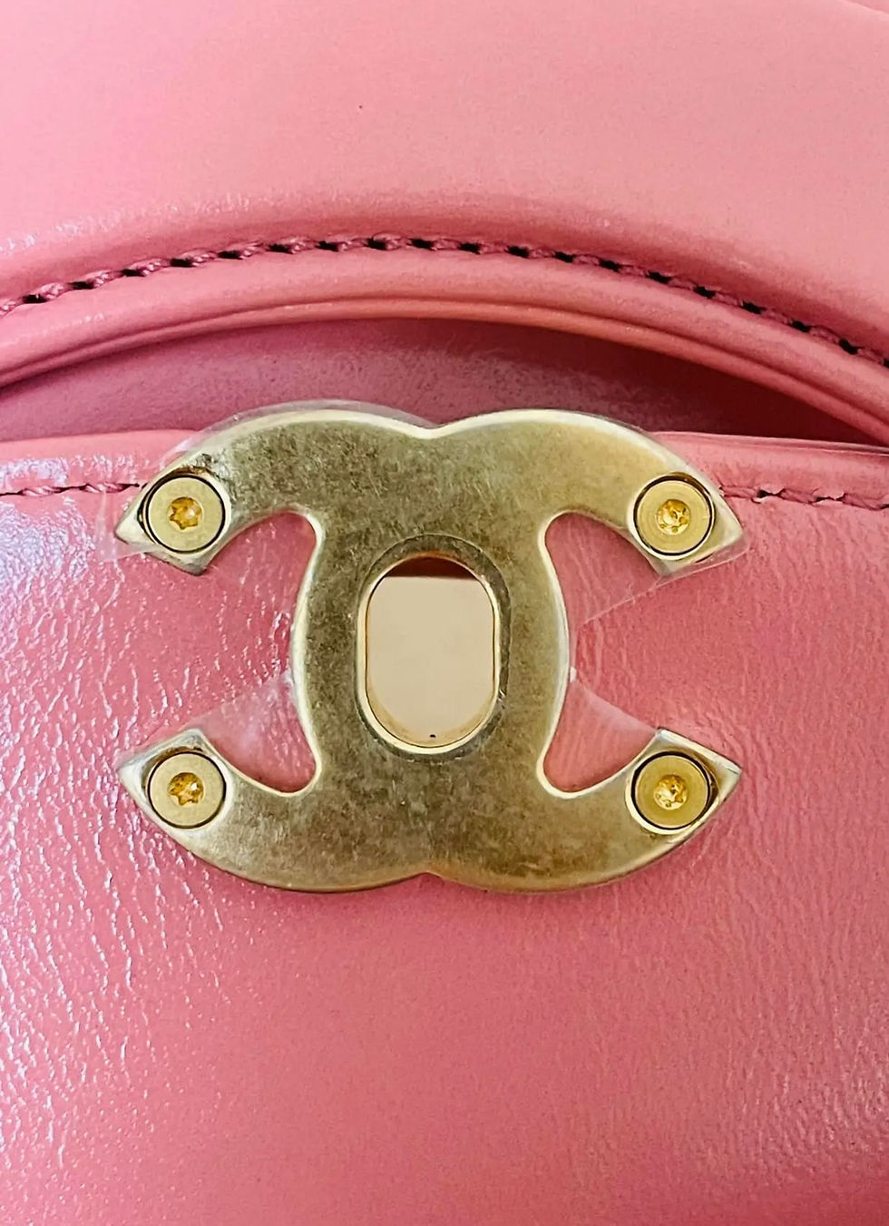 Thumbnail: Chanel Small Kelly Shopper Coral Shiny Aged Calfskin Brushed Gold Hardware