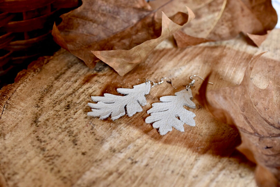 Thumbnail: Ivory Leather Large Oak Leaf Earrings 