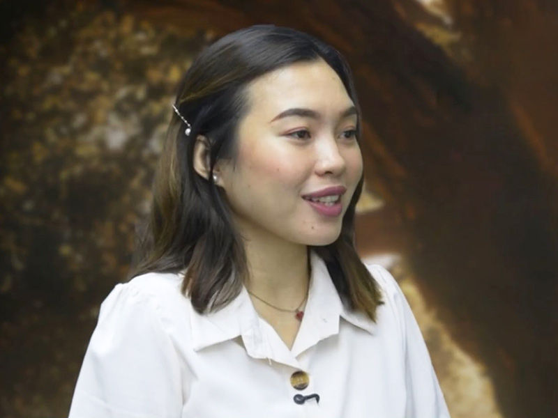 "I pretended to be happy, but when I was alone, I felt heavy and empty inside."