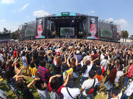 ¿UN SOLO DÍA EN EL VIVE LATINO? TE AYUDAMOS A ELEGIRLO