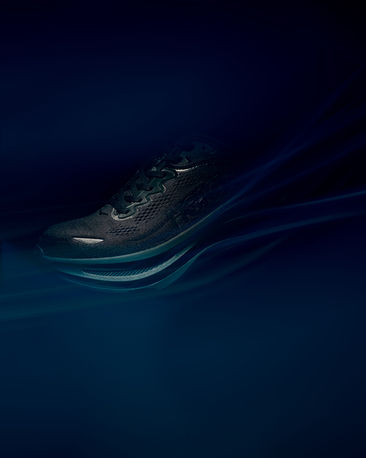 Shoes, Sneakers, Running Shoes, Fashion, Black Shoes, Hoka one one, bondi9, Aesthetic photography, Product Photography