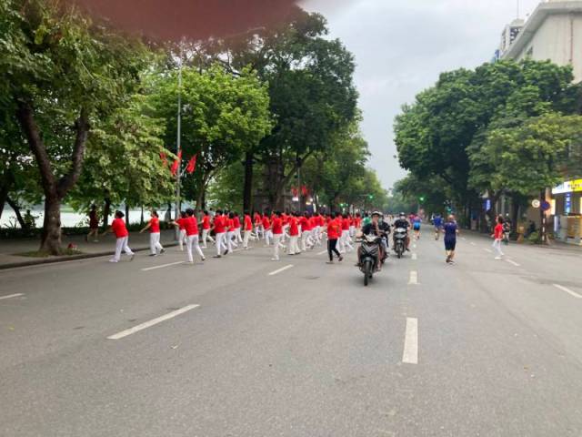 Large group all in same outfit!