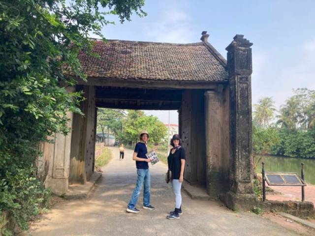 Entry gate of Duong Lam