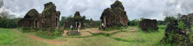 the largest cluster of temples