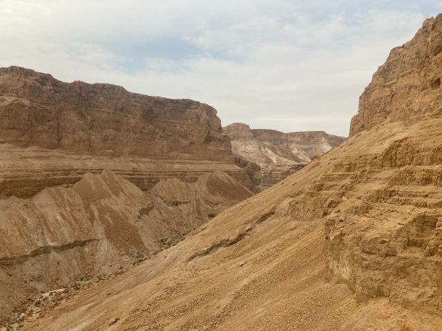 Masada: the approach