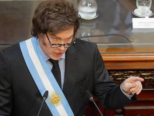 Democracia cruel: cuando el sufrimiento legitima el poder