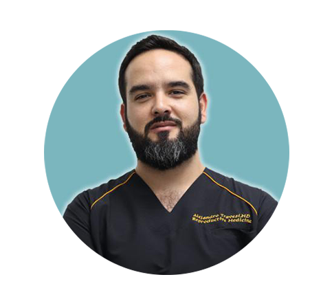 Dr. Alejandro Travesi