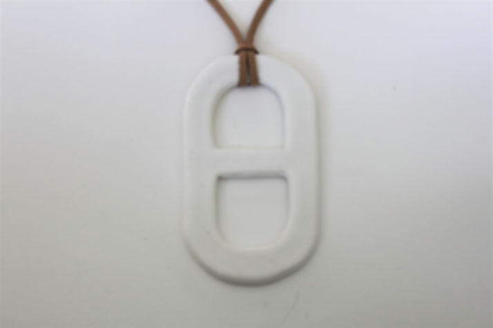 Sautoir "Capsule"