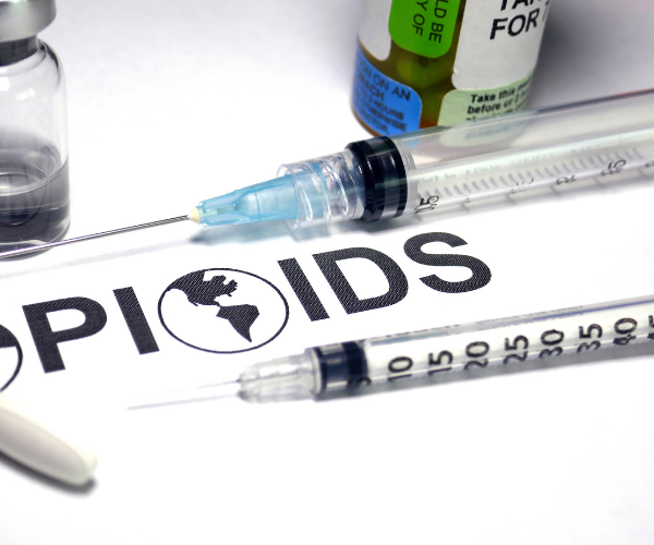 Many people are still using opioids even though healthcare professionals do not recommend using these medications.
