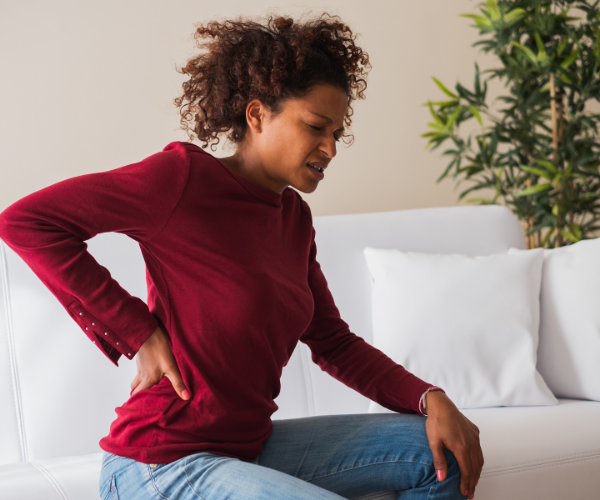 If you have back pain and you are struggling to pee you should see your doctor immediately.
