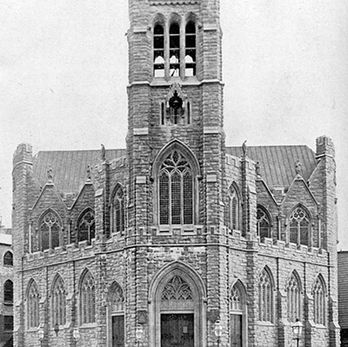 historical nyc church with 1000 seats