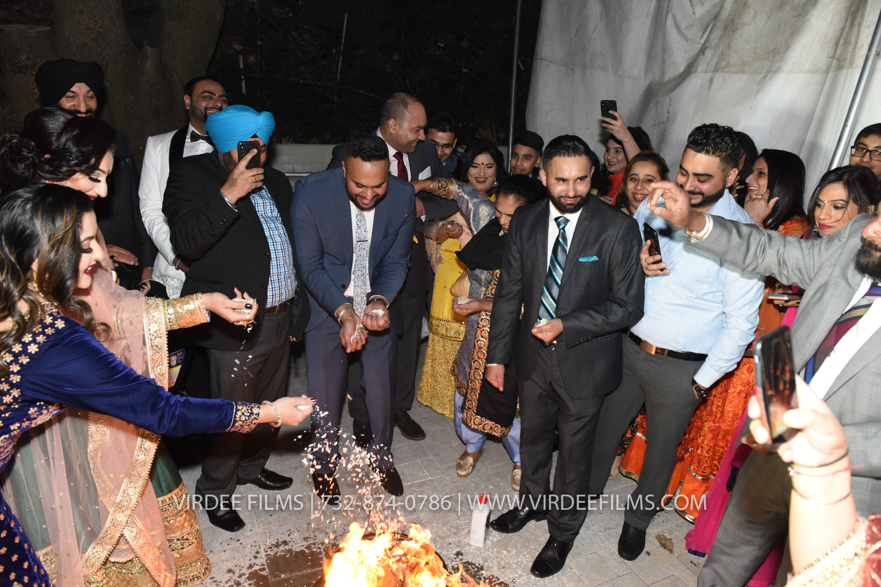 ZORA LOHRI (469)