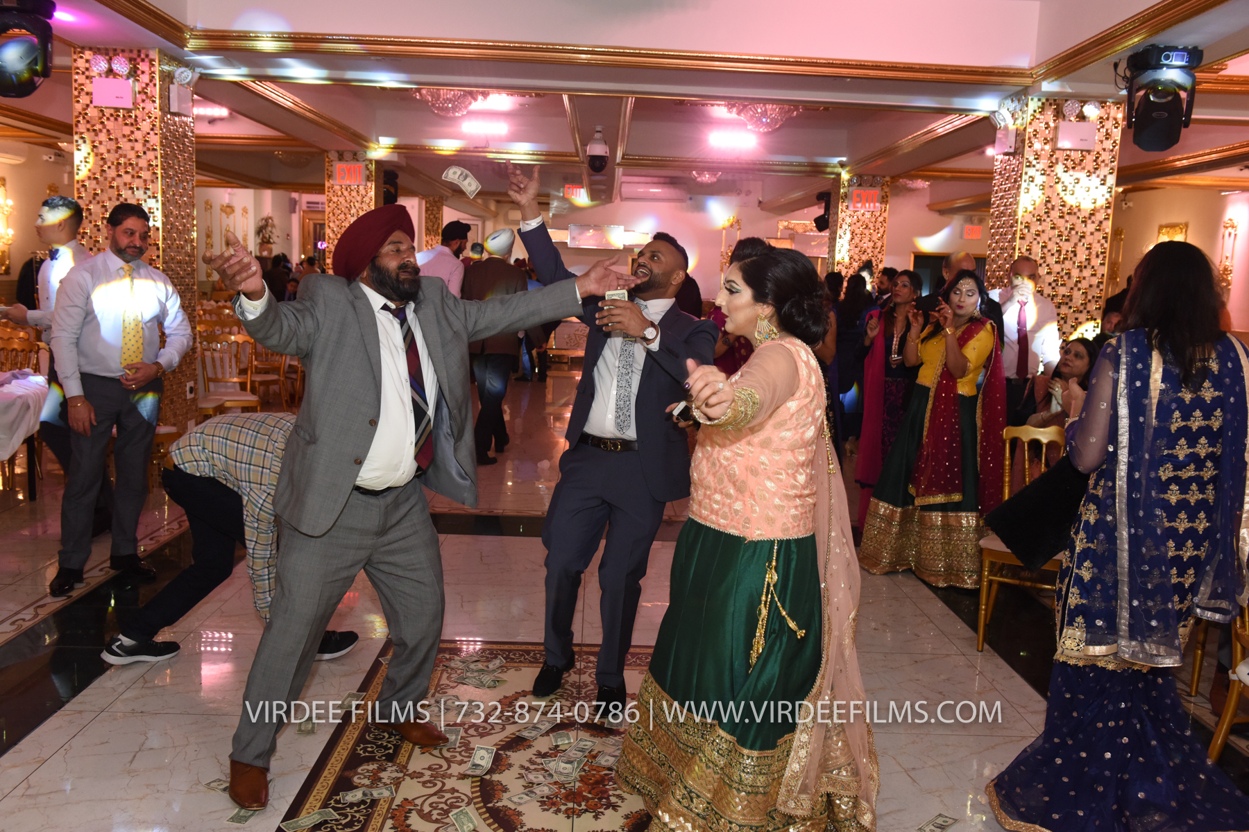 ZORA LOHRI (674)