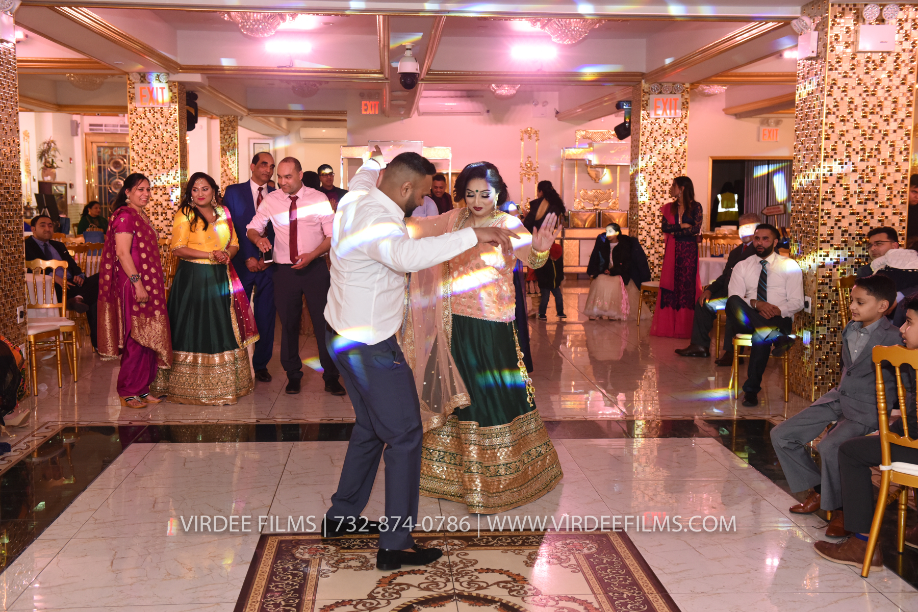 ZORA LOHRI (780)