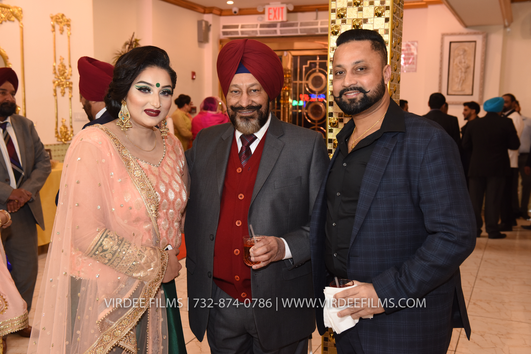 ZORA LOHRI (291)