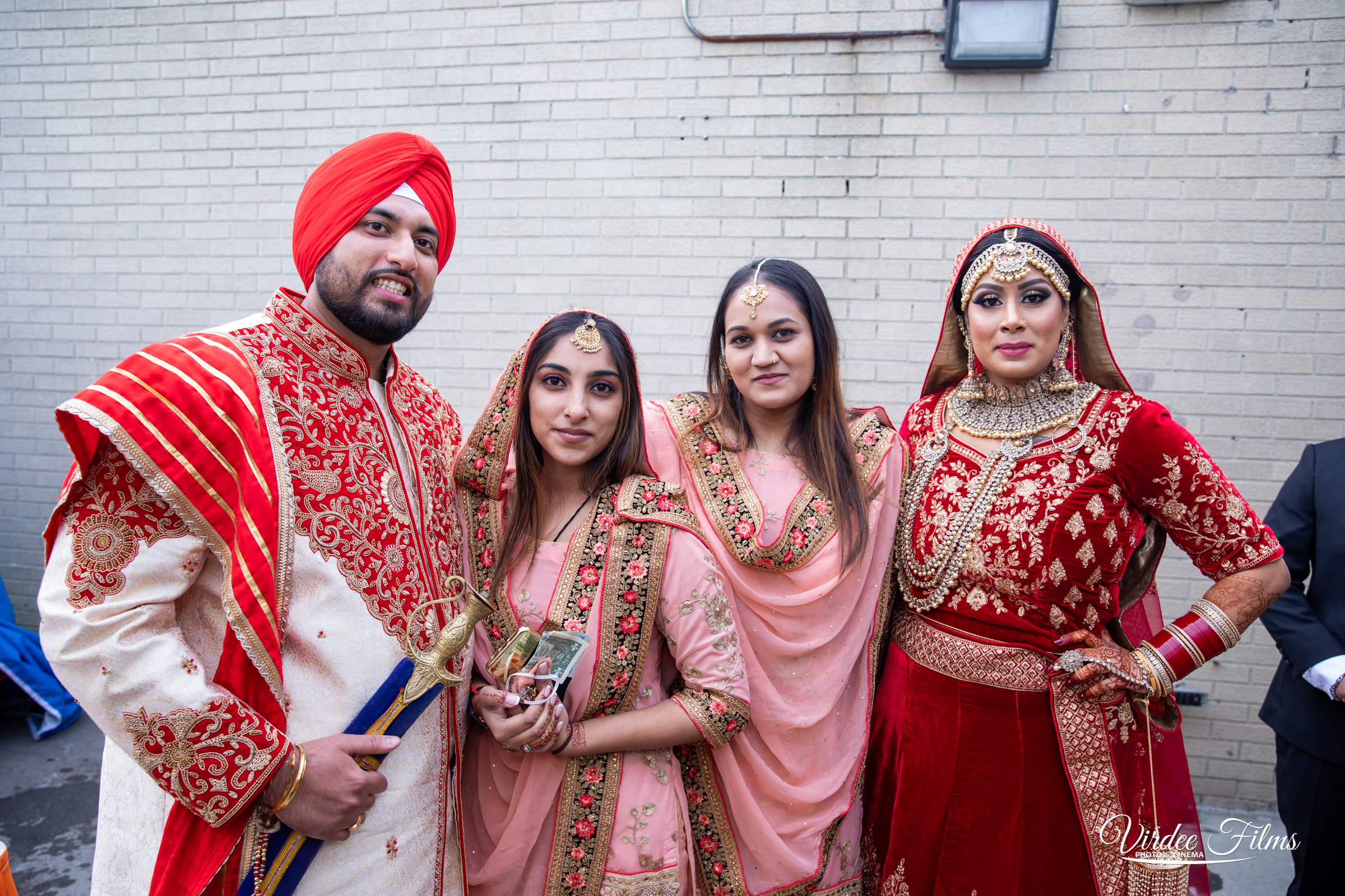 WEDDING (737)
