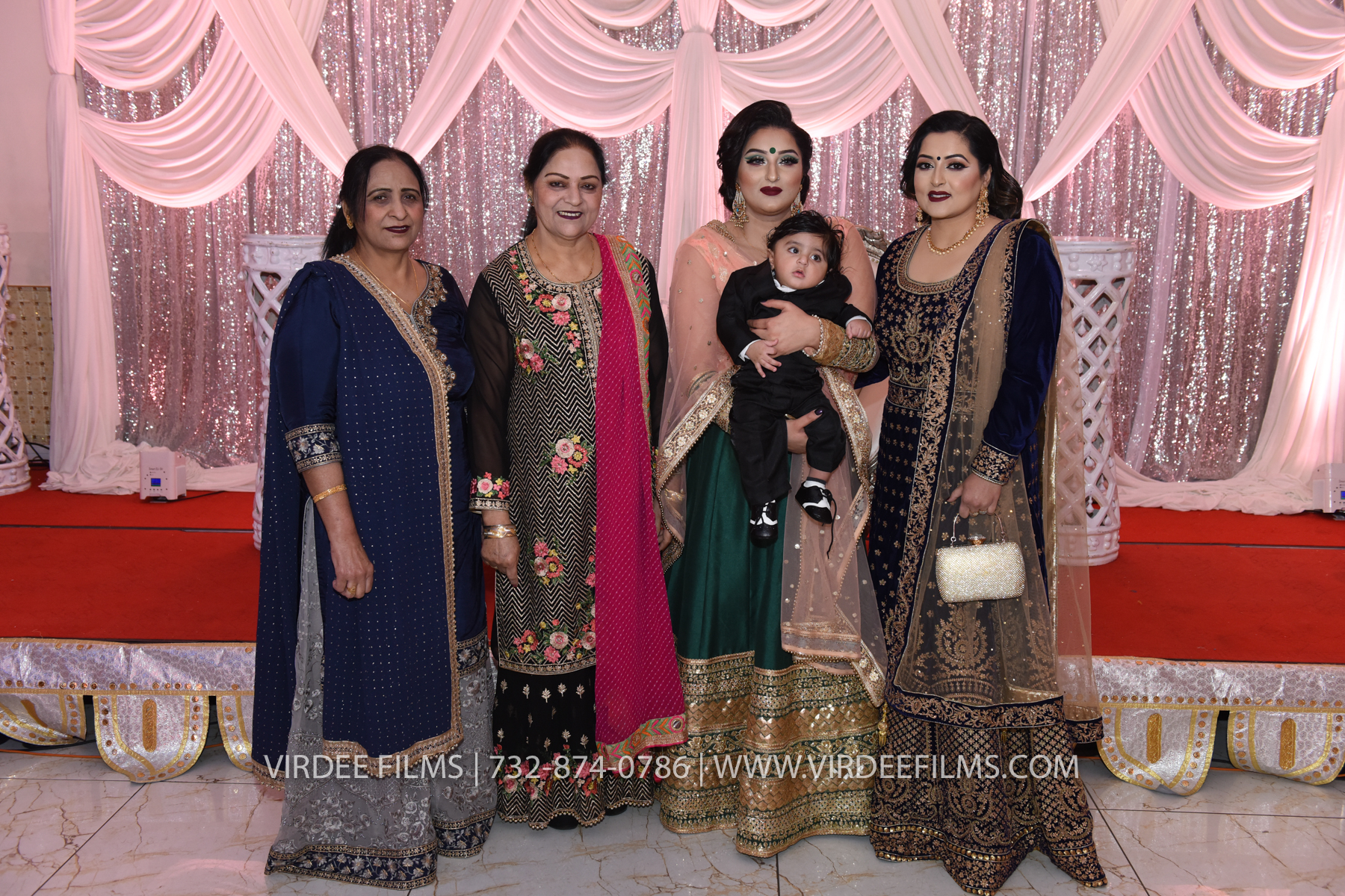 ZORA LOHRI (140)