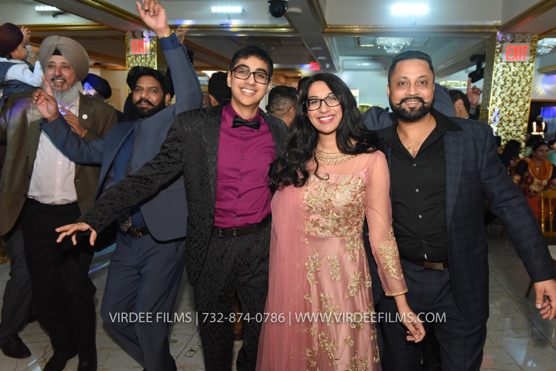 ZORA LOHRI (573)