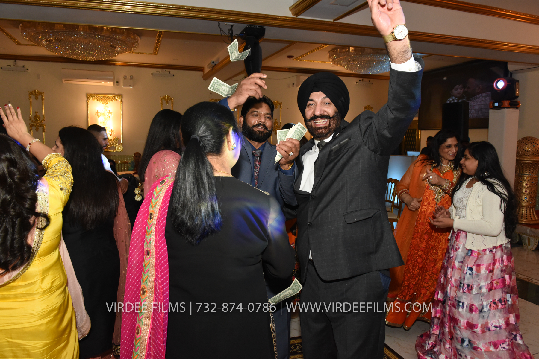 ZORA LOHRI (614)