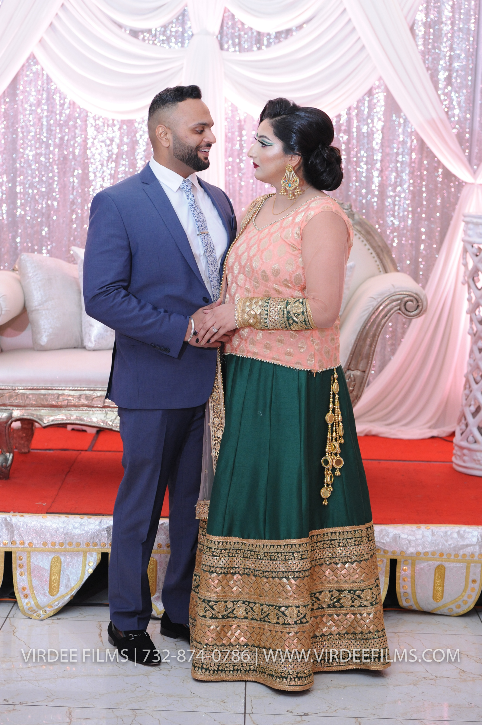 ZORA LOHRI (4)