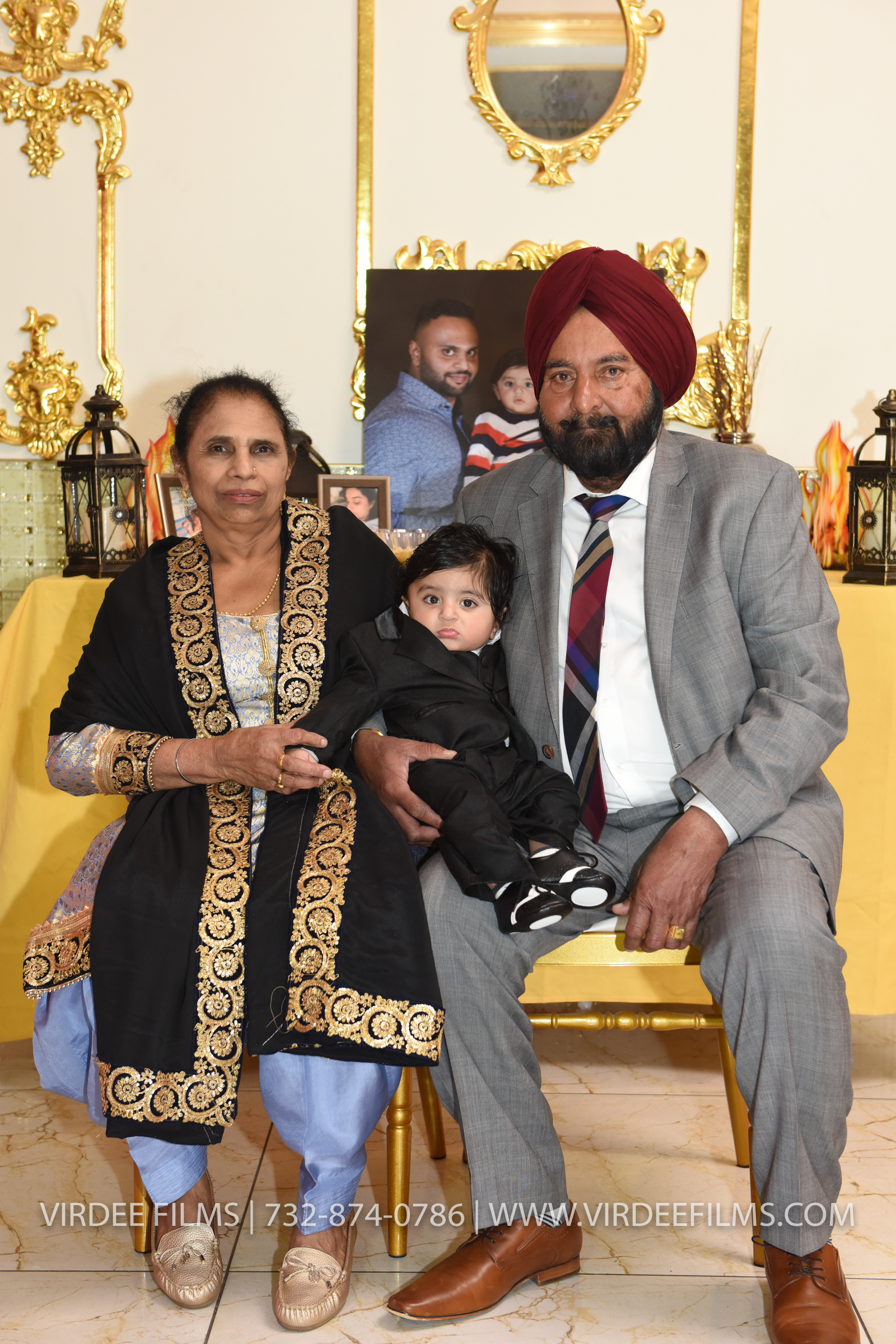 ZORA LOHRI (131)