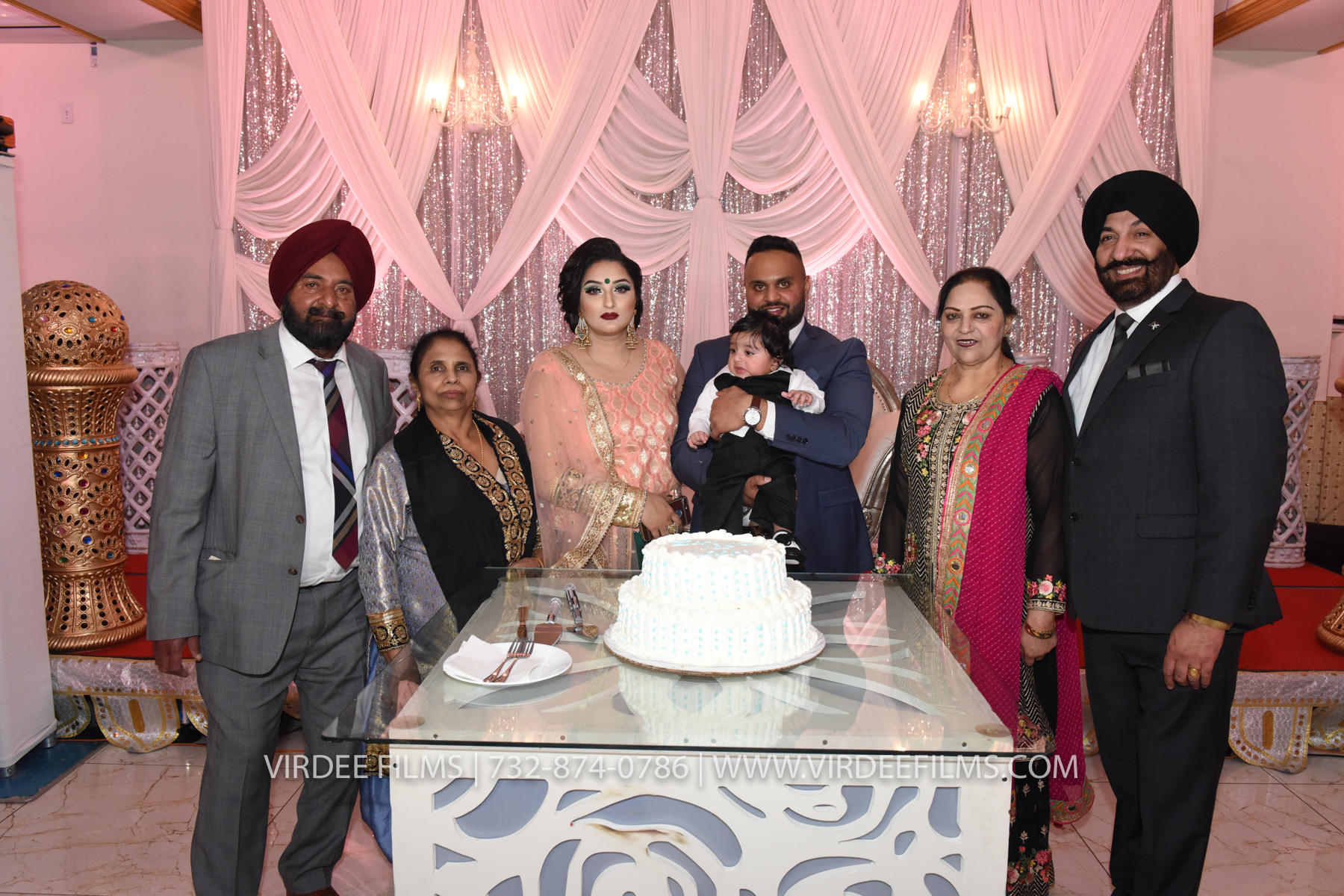 ZORA LOHRI (405)